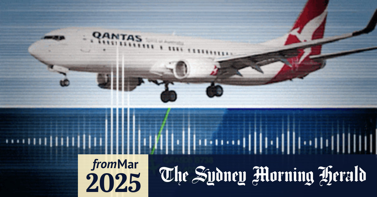 Qantas plane in urgent landing at Sydney after captain suffers chest pains(01)